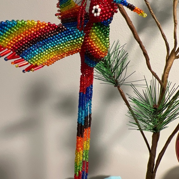 Rainbow beaded hummingbird keychain/ hummingbird keychain/ hummingbird ornament - Picture 2 of 6